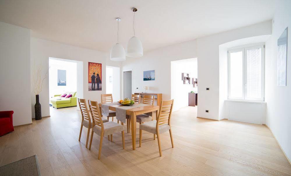 Residence Sara Triëst Buitenkant foto